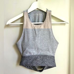 Outdoor Voices crop top / sports bra xs